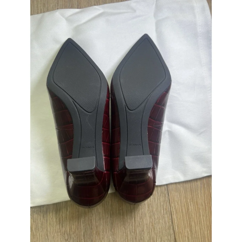 Vince‎ Womens Diane, Cherry Croco Print Leather Pointed Heel Pump Size 5 New!